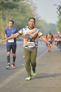 BIB: 41939
                            <button type="button" onclick="openModal(8225544)" class="btn btn-primary btn-sm float-right btn-popup" data-toggle="modal" data-target=".modal-high-quality">
                        <i class="fas fa-shopping-cart"></i> Add to Cart
                    </button>
                                            <button type="button" onclick="isThisMe(8225544, true)" class="btn btn-success btn-sm float-right btn-popup btn-isme hidden" data-toggle="tooltip" data-placement="bottom" title="นี่คือรูปของคุณใช่ไหม คลิกที่นี่เพื่อเอาเข้าอัลบั้ม">
                        <i class="fas fa-plus"></i> Add to album
                    </button>
                    <button type="button" onclick="isThisMe(8225544, false)" class="btn btn-warning btn-sm float-right btn-popup btn-isnotme hidden">
                        <i class="fas fa-ban"></i> Remove from album
                    </button>